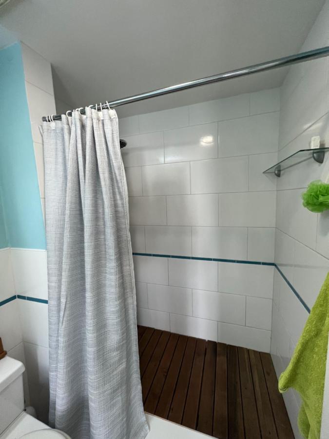 Sunny Villa In The Marina - Excellent Water Views Jolly Harbour Exteriér fotografie
